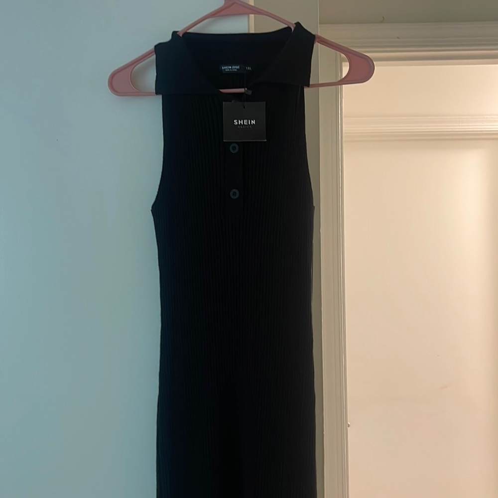Sleeveless sweater dress